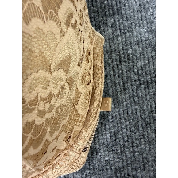 Victoria's Secret 34D Demi‎ Bra Nude Floral Lace Underwire Lined Beige - Picture 2 of 10
